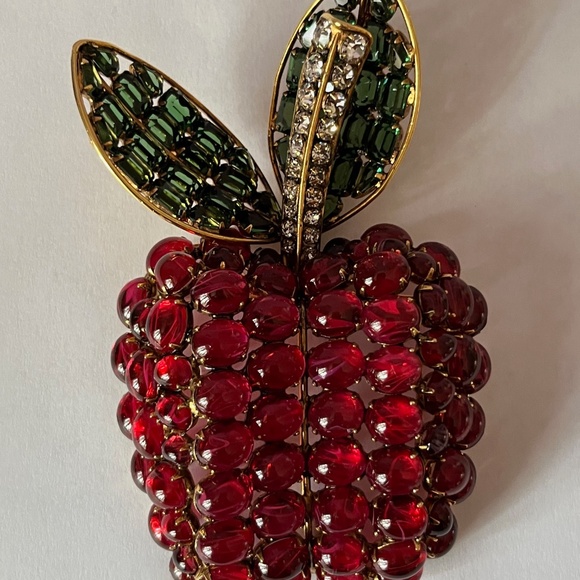 IRADJ MOINI Vintage Large Apple Fruit Brooch Pin Costume Designer Jewelry - Picture 10 of 10
